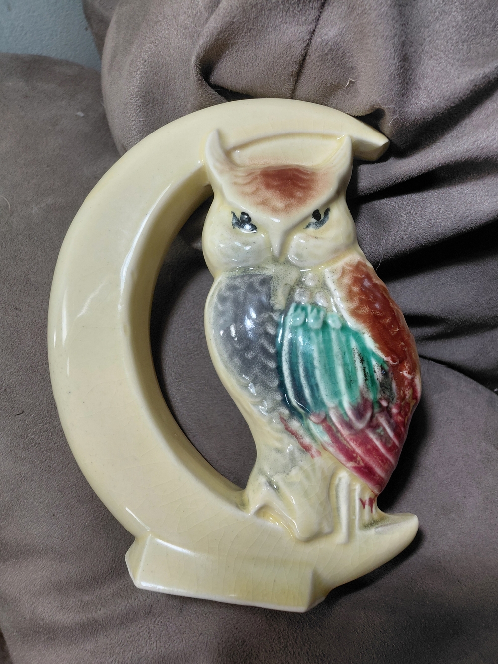 Vintage Ceramic Owl Wall Pocket in Cream with Multicolor Feathers